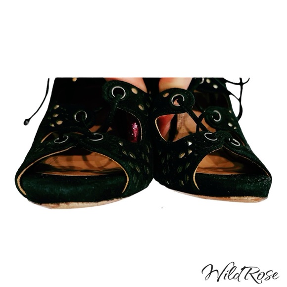 ALAIA AZZEDINE LASER CUT OUT BLACK SUEDE  GLADIATOR BOOTIE HEELS SZ 37.5 - Picture 9 of 17